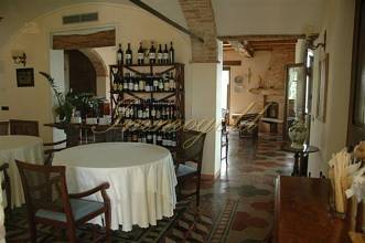 Thumbnail von 4つの個別に装備されたゲストルームを備えた高級レストランヴィラ。