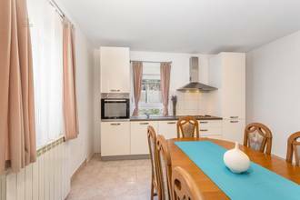 Thumbnail von Region Krk, Insel Krk: Haus mit Swimmingpool