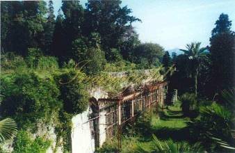 Thumbnail von Einen grandiosen Seeblick und ein riesiges Areal zeichnen dieses Anwesen aus.