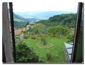Thumbnail von Landhaus-Villa mit historischen Merkmalen im Herzen des Naturparks von Monte Fenera.