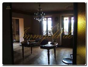 Thumbnail von Landhaus-Villa mit historischen Merkmalen im Herzen des Naturparks von Monte Fenera.