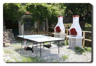 Thumbnail von Immogold Tolle Lage, vollständig renoviert Seeblick drei Wohnungen und Pool