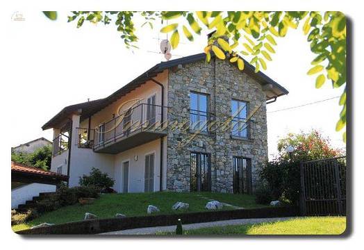 Immogold IMI 923 Villa renoviert, in schöner, sonniger Lage