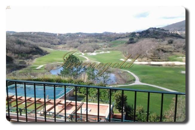 Immogold Ligurien IMI 1284 Moderne Wohnung am Golfplatz