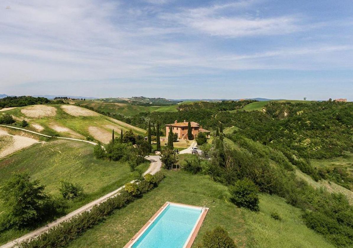 traumhaftes Anwesen in Panoramalage mit Pool