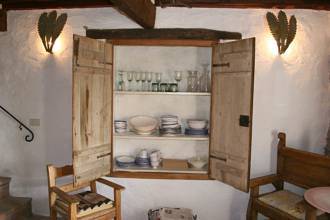 Thumbnail von künstlerisch renoviertes Turmgebäude aus dem Jahr 973 mit 180 m² Wohnfläche und Panoramablick