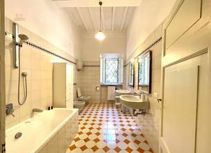 Thumbnail von herrschaftliches Anwesen mit viel Potenzial in Hügellage mit Blick auf Siena