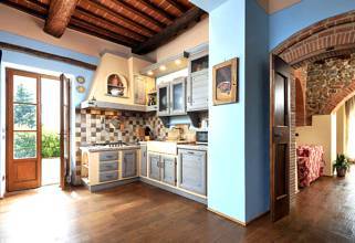 Thumbnail von kürzlich renoviertes Anwesen in traumhafter Lage mit Infinity-Pool