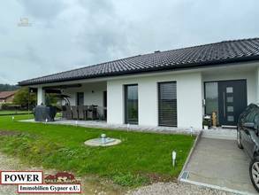 Thumbnail von PI BAU costruisce per voi un bungalow massiccio elegante in breve tempo!