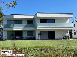 Thumbnail von PI BAU costruisce per voi un bungalow massiccio elegante in breve tempo!