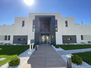 Thumbnail von Apartment For Sale in Benahavis, Málaga