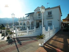 Thumbnail von Luxus-Villa in Churriana R2769995