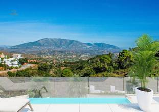 Thumbnail von Villa For Sale in La Mairena, Málaga