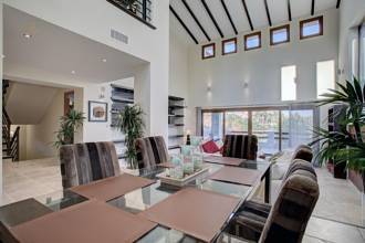 Thumbnail von Villa For Sale in Estepona, Málaga