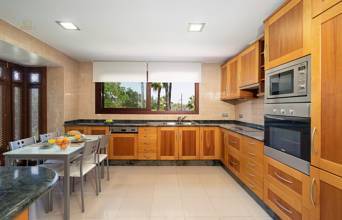 Thumbnail von Apartment For Sale im Marbella, Málaga