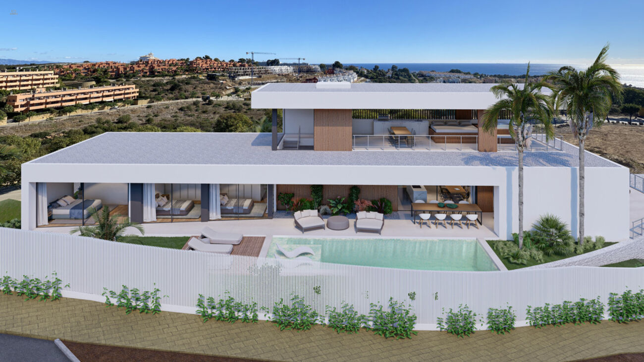 Villa For Sale in Sotogrande, Cádiz