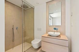 Thumbnail von Apartment For Sale in Nueva Andalucia, Málaga