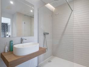 Thumbnail von Villa For Sale in  Cabopino, Málaga