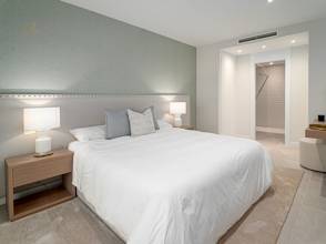 Thumbnail von Villa For Sale in  Cabopino, Málaga