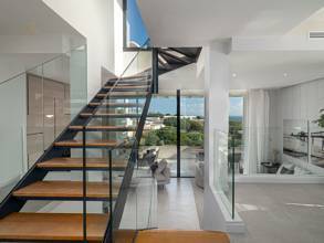 Thumbnail von Villa For Sale in  Cabopino, Málaga