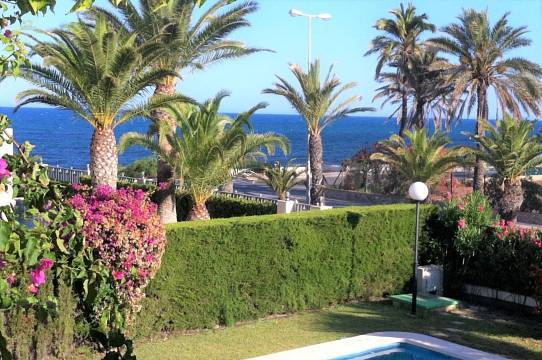Villa For Sale in Torrevieja, Alicante 