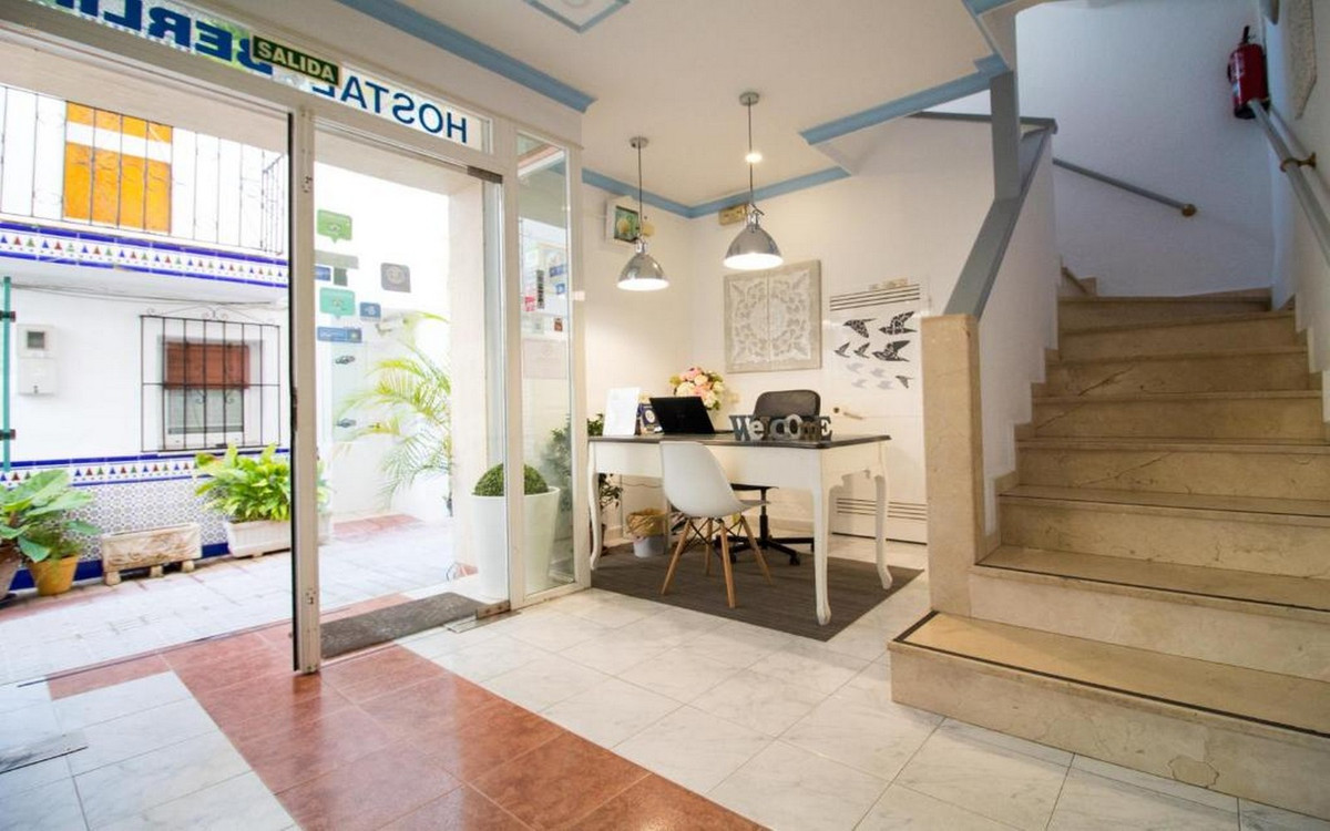 Marbella Commercial Property ES126658