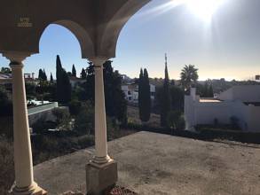 Thumbnail von Villa For Sale in El Paraiso, Málaga