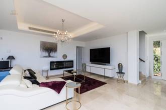 Thumbnail von Villa For Sale in Estepona, Málaga