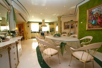 Thumbnail von Villa For Sale in Mijas Golf, Málaga