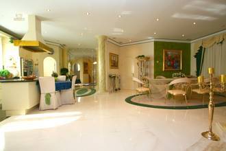 Thumbnail von Villa For Sale in Mijas Golf, Málaga