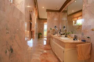 Thumbnail von Villa For Sale in Mijas Golf, Málaga