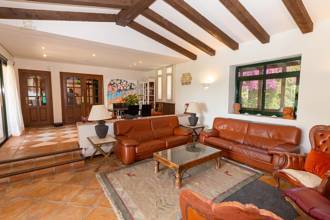 Thumbnail von Villa For Sale in Calahonda, Málaga