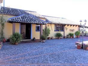 Thumbnail von Villa For Sale in Estepona, Málaga