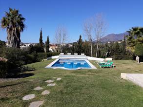 Thumbnail von Villa For Sale in Estepona, Málaga