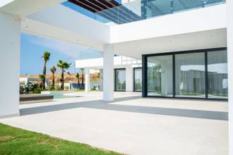 Thumbnail von Villa For Sale in Cancelada, Málaga