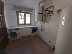 Thumbnail von Villa For Sale in Estepona, Málaga