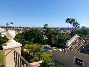 Thumbnail von Villa For Sale in Estepona, Málaga