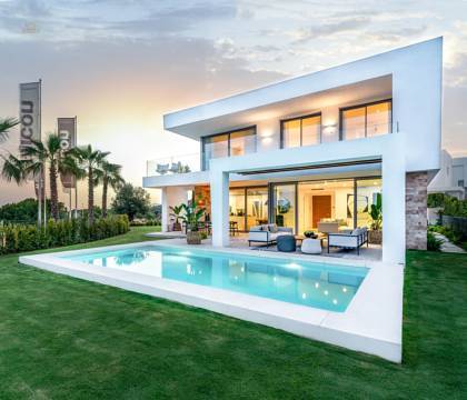 Villa For Sale in Marbella, Málaga