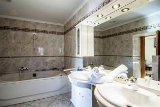 Thumbnail von Villa For Sale in Teulada, Málaga