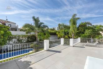 Thumbnail von Villa For Sale in San Pedro de Alcántara, Málaga