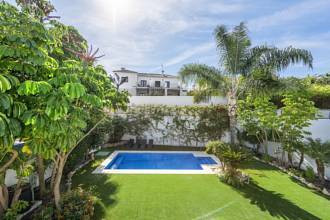 Thumbnail von Villa For Sale in San Pedro de Alcántara, Málaga