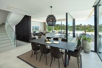 Thumbnail von Villa For Sale in Estepona, Málaga