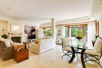 Thumbnail von Villa For Sale in Atalaya, Málaga