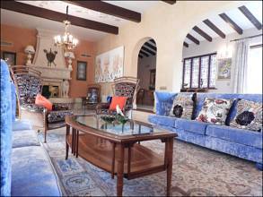 Thumbnail von Villa For Sale in Benahavis, Málaga