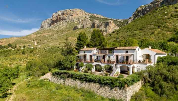 Country House For Sale in Antequera, Málaga