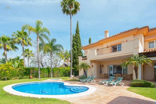 Villa For Sale in Marbella, Málaga