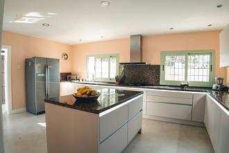 Thumbnail von Villa For Sale in Marbella, Málaga