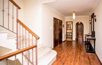 Thumbnail von Villa For Sale in Marbella, Málaga