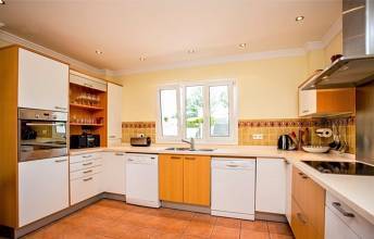 Thumbnail von Villa For Sale in Marbella, Málaga