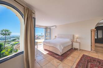 Thumbnail von Villa For Sale in Estepona, Málaga